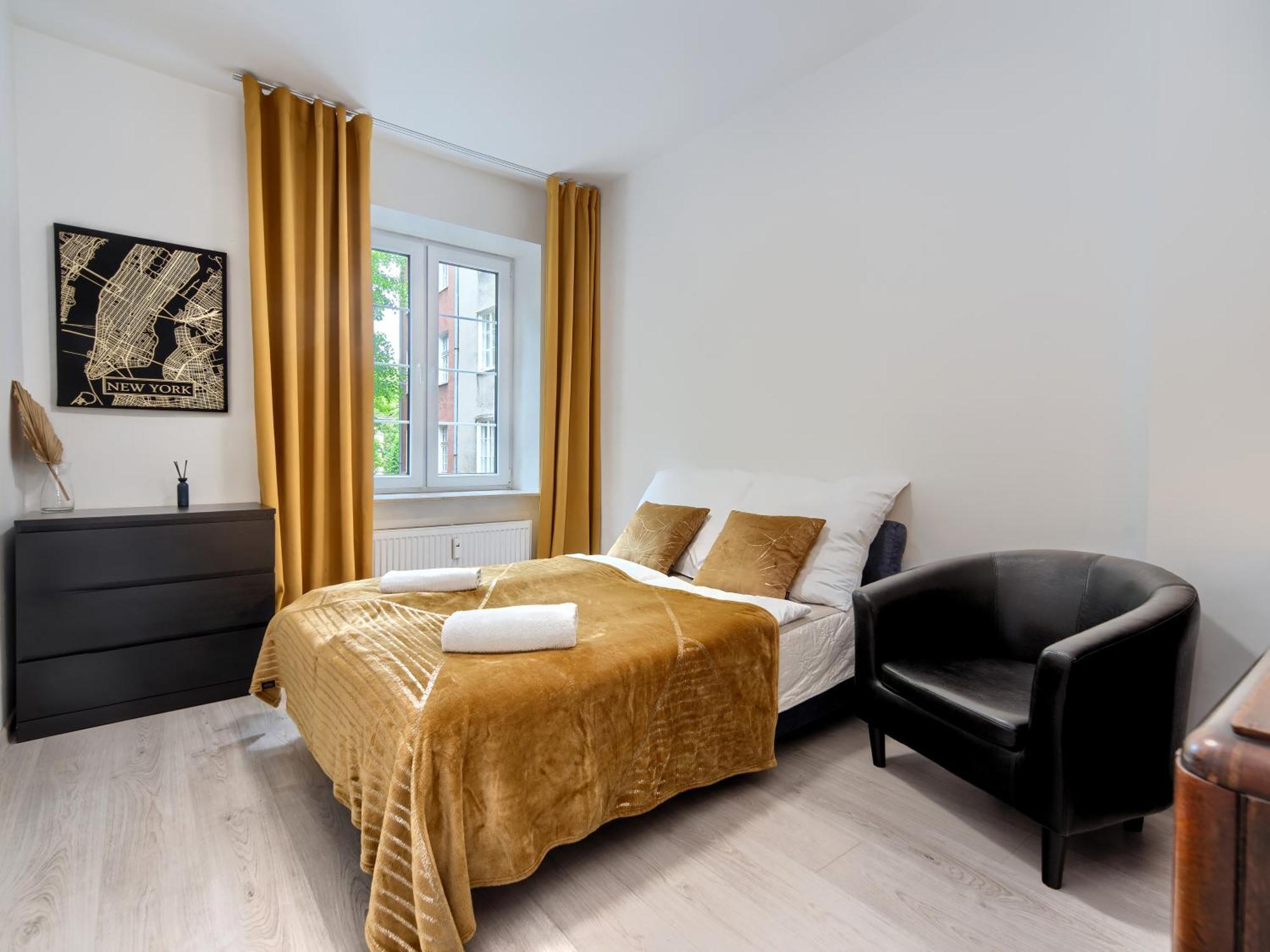 Mhs Family Apartment Old Town Гданск Екстериор снимка